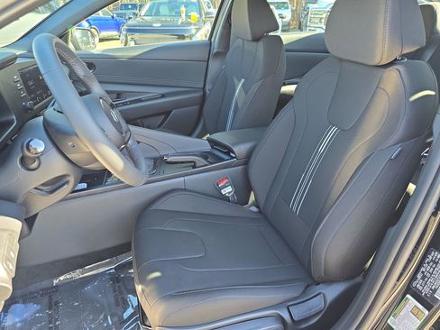 New 2026 Hyundai Elantra Sport FWD image 15