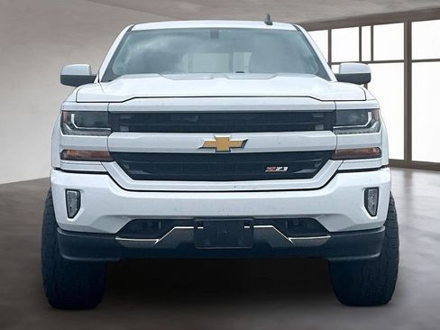 Used 2017 Chevrolet Silverado 1500 LT w/ All Star Edition AWD/4WD image 4