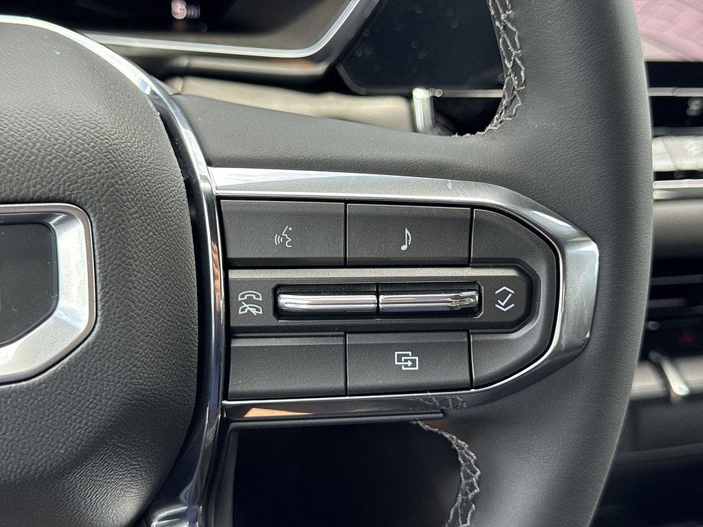 New 2026 GMC Canyon Elevation RWD image 10