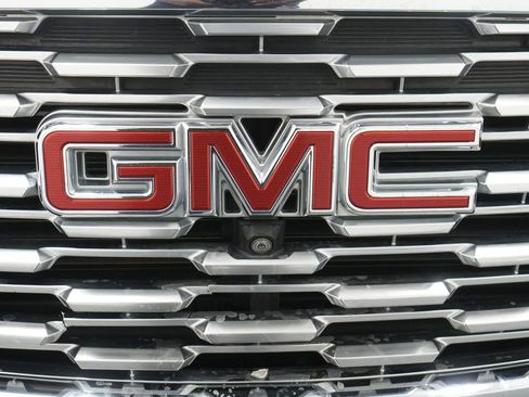 Used 2020 GMC Terrain Denali w/ Denali Premium Package AWD/4WD image 12
