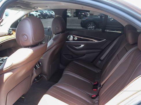 Used 2017 Mercedes-Benz E 300 image 23