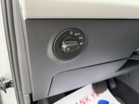 Used 2024 Volkswagen Taos S image 19