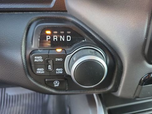 Used 2022 RAM 1500 Big Horn AWD/4WD image 22