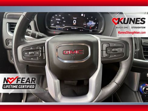 Used 2022 GMC Yukon SLT AWD/4WD image 28