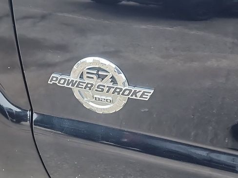 Used 2012 Ford F350 Lariat w/ Chrome Pkg image 5