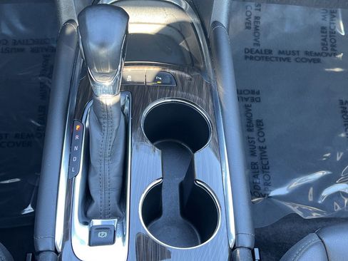 Used 2024 Chevrolet Malibu LT image 10