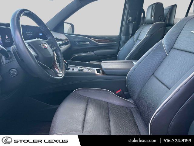 Used 2023 Cadillac Escalade Premium Luxury w/ Performance Package AWD/4WD image 20