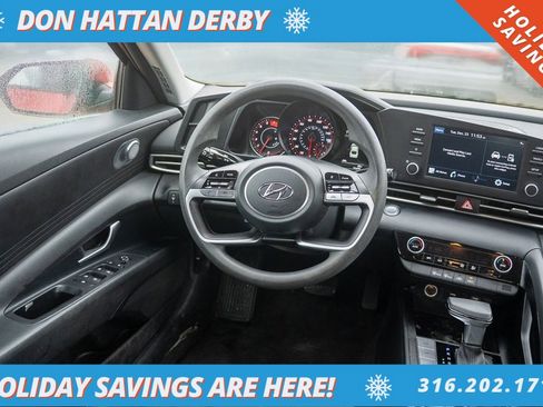 Used 2023 Hyundai Elantra SEL image 5