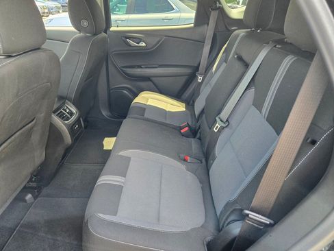 Used 2025 Chevrolet Blazer LT FWD image 17