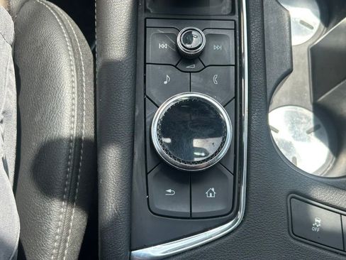 Used 2022 Cadillac XT5 Luxury FWD image 29