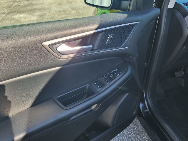 Used 2024 Ford Edge SEL w/ Convenience Package AWD/4WD image 17