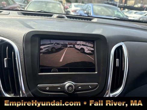 Used 2024 Chevrolet Equinox LT image 25