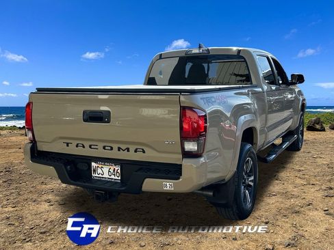 Used 2019 Toyota Tacoma TRD Sport image 8