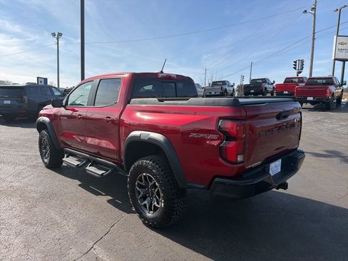 Used 2024 Chevrolet Colorado ZR2 w/ LPO, Flex Utility Package image 5