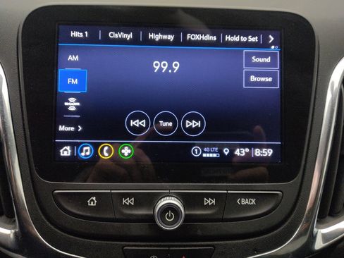 Used 2024 Chevrolet Equinox LT image 25