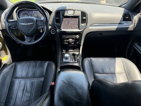Used 2021 Chrysler 300 S RWD image 13