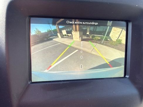 Used 2019 Jeep Compass Latitude FWD image 17