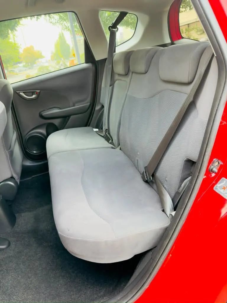 Used 2010 Honda Fit image 10