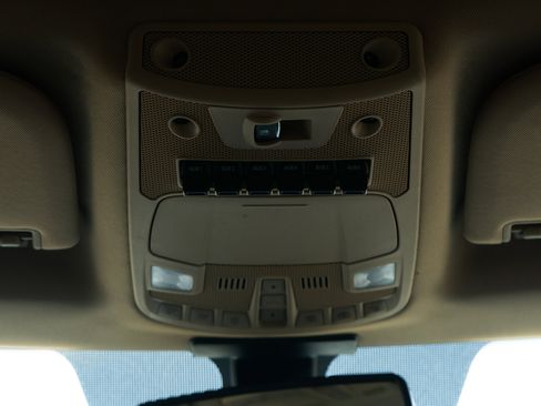 Used 2019 Ford F250 Lariat w/ Lariat Ultimate Package image 38