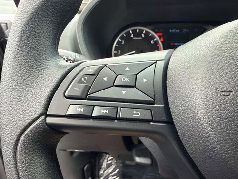 Certified 2025 Nissan Sentra S FWD image 31