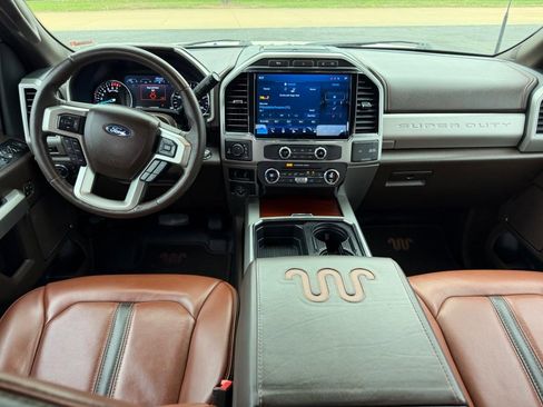 Used 2022 Ford F350 King Ranch w/ Chrome Package image 10