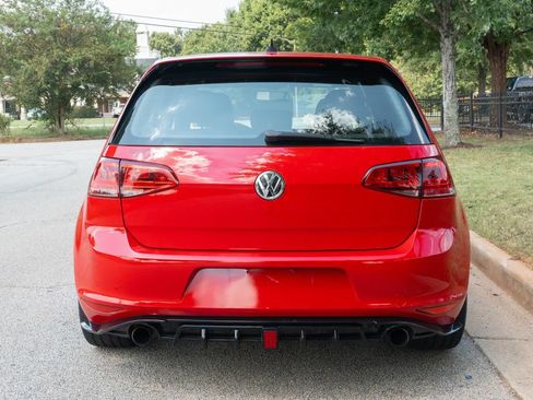 Used 2015 Volkswagen GTI S FWD image 12