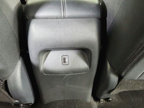 Used 2024 Nissan Sentra SV FWD image 21