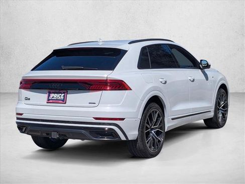 Used 2022 Audi Q8 Premium Plus image 5