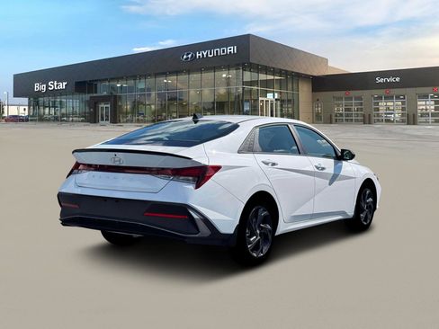 New 2026 Hyundai Elantra Sport FWD image 7