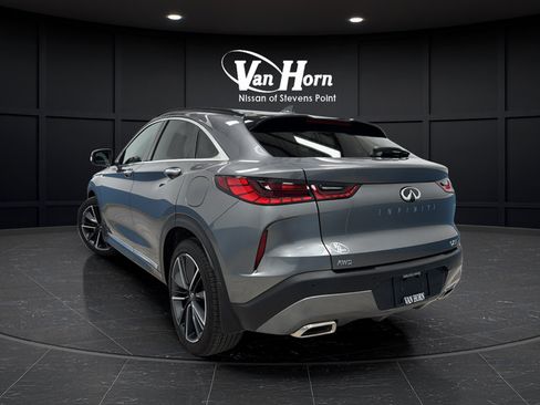 Used 2025 INFINITI QX55 Essential w/ Accent Package AWD/4WD image 5