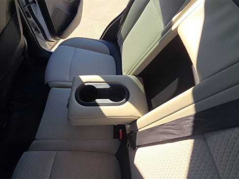 Used 2020 Buick Encore Preferred w/ Safety Package image 27