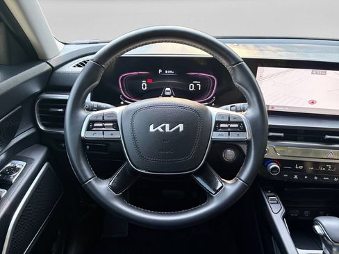 Used 2023 Kia Telluride S AWD/4WD image 11