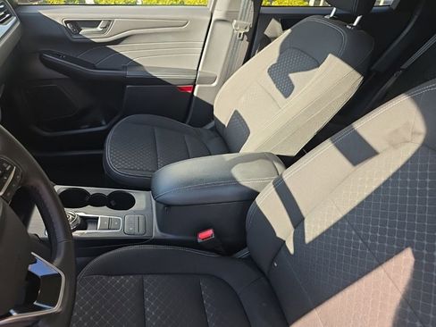 Used 2024 Ford Escape Active image 22