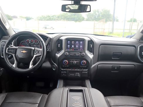 Used 2021 Chevrolet Silverado 1500 LTZ image 16