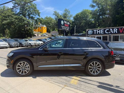 Used 2018 Audi Q7 3.0T Prestige AWD/4WD image 3