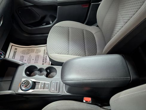 Used 2022 Ford Escape SE w/ Convenience Package image 13