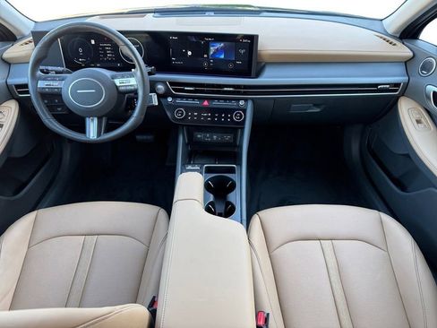 Used 2025 Hyundai Sonata Limited image 12