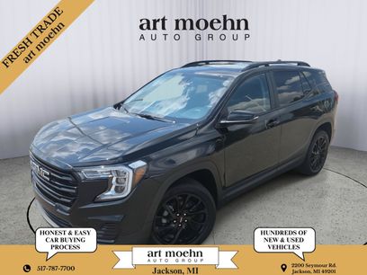 Used 2024 GMC Terrain SLE w/ Driver Convenience Package