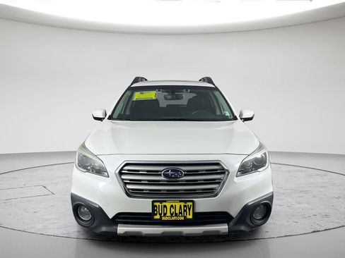 Used 2017 Subaru Outback 2.5i Limited AWD/4WD image 8