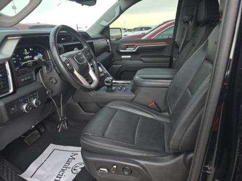 Used 2023 GMC Sierra 1500 Denali w/ Technology Package AWD/4WD image 7