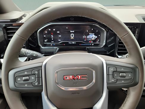 New 2025 GMC Sierra 1500 SLE w/ Preferred Package image 36