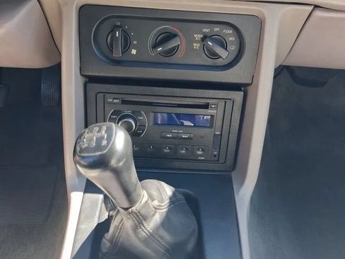 Used 1990 Ford Mustang LX RWD image 28