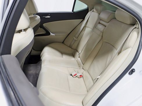 Used 2010 Lexus IS 250 AWD image 23