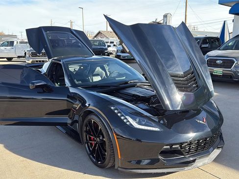 Used 2019 Chevrolet Corvette Grand Sport w/ Carbon Flash Badge Package image 15