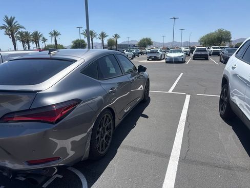 Used 2023 Acura Integra A-Spec FWD image 9