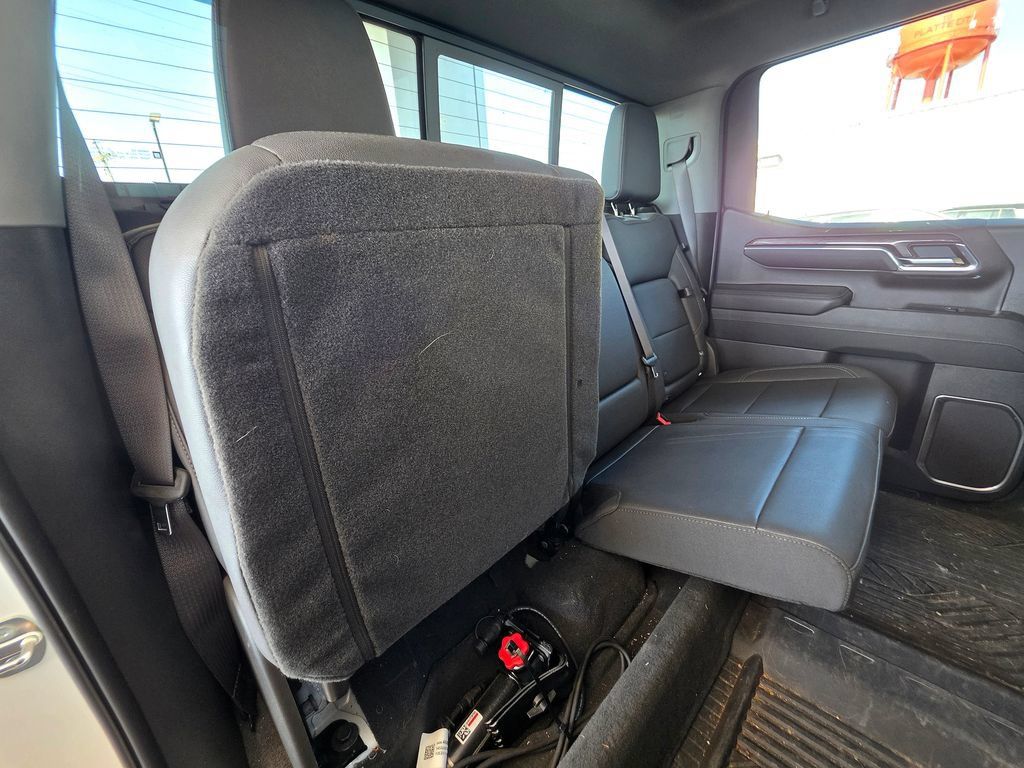 Used 2023 Chevrolet Silverado 1500 LTZ AWD/4WD image 71