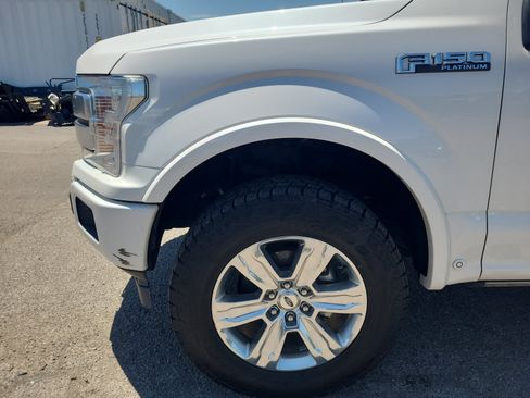 Used 2019 Ford F150 Platinum w/ Equipment Group 701A Luxury AWD/4WD image 10