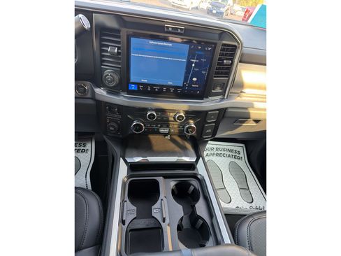 Used 2025 Ford F450 Platinum w/ FX4 Off-Road Package AWD/4WD image 18