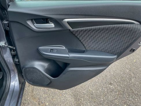 Used 2020 Honda Fit EX image 29