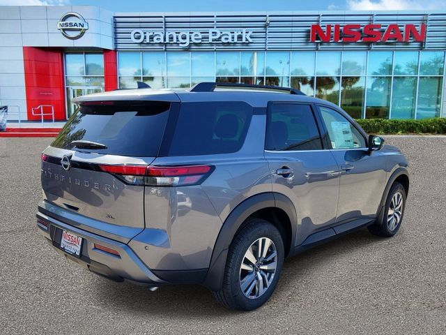 New 2026 Nissan Pathfinder SL FWD image 2